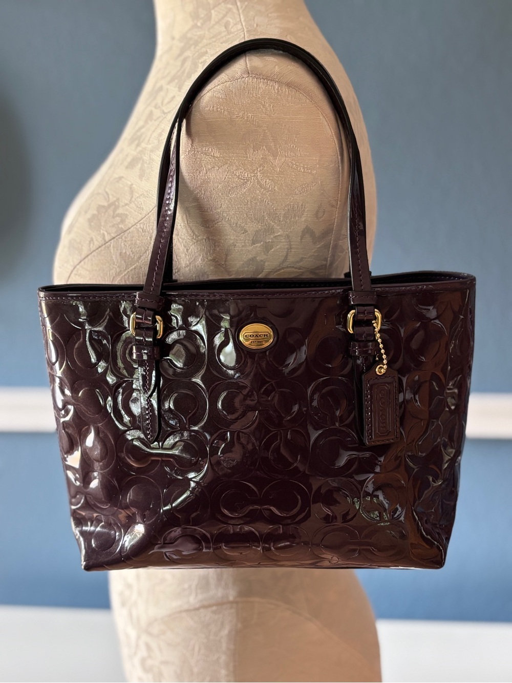 Vintage Coach Peyton Embossed Monogram Passion Berry Satchel
